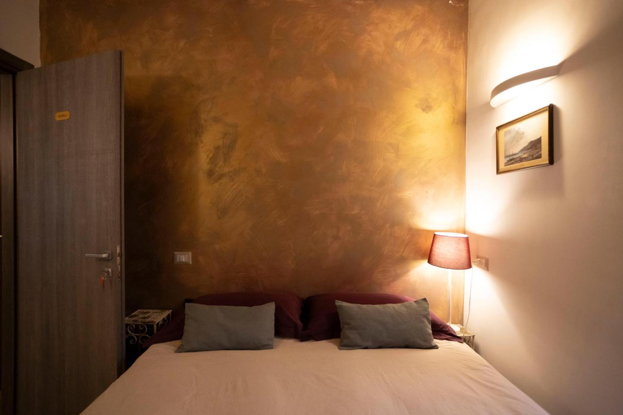 Il Campanile Bed & Breakfast Salerno Exterior photo